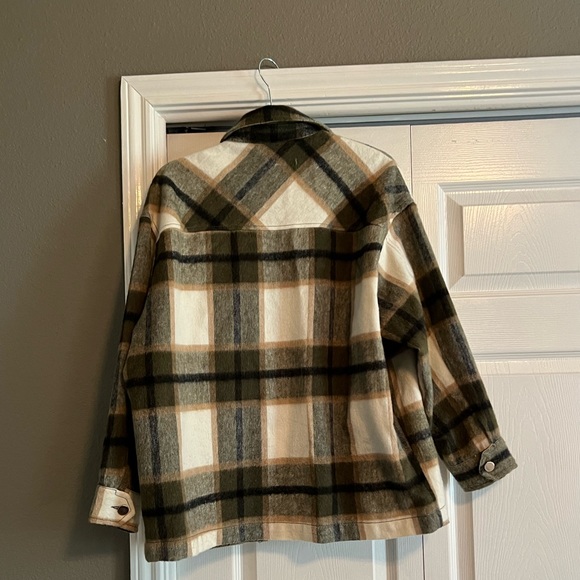 Zara Plaid Oversized Flannel Shacket - Picture 4 of 5